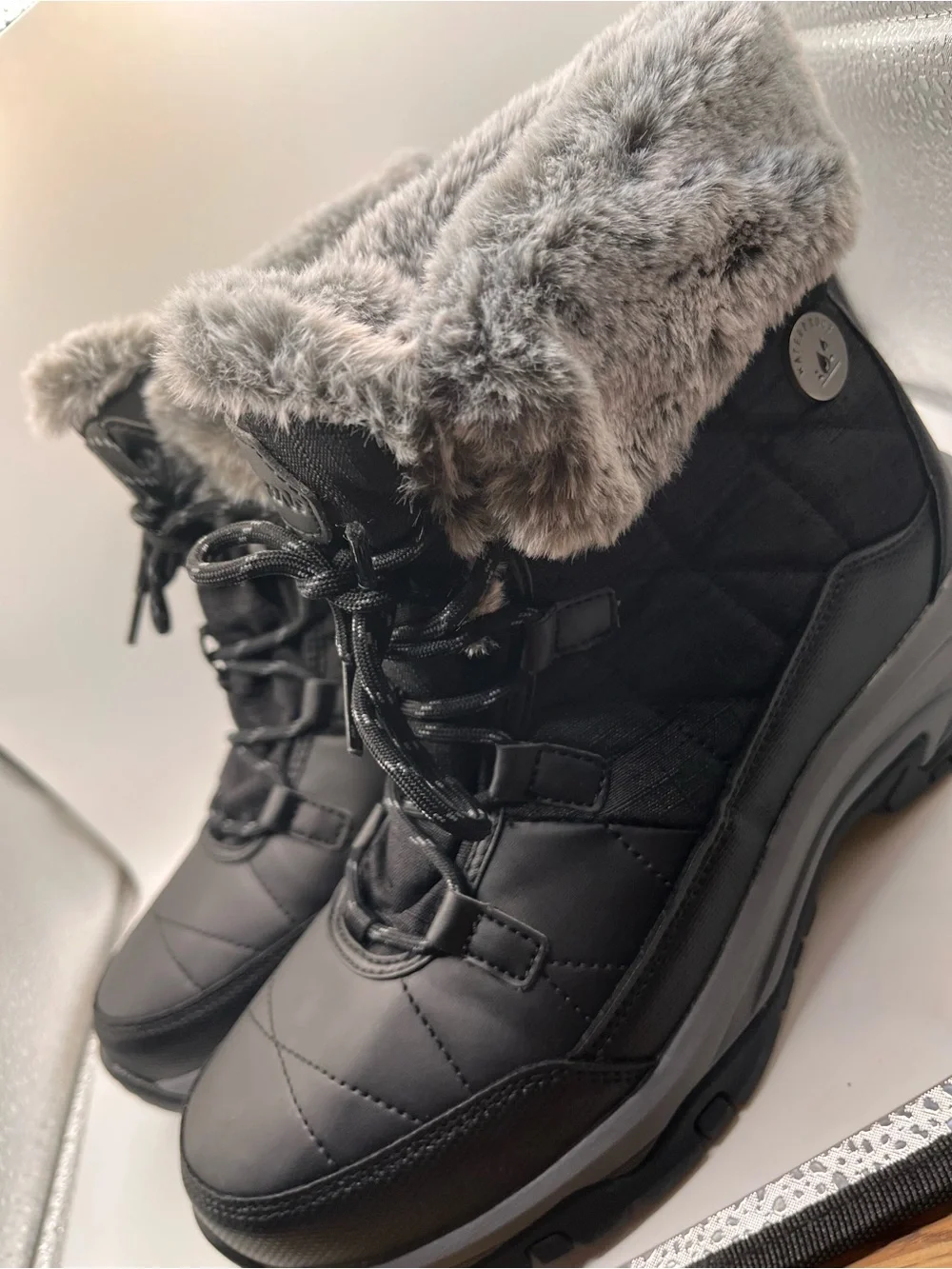 N/A comfortable women